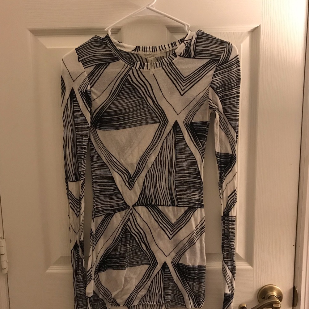 ***40% OFF BUNDLES Bcbg runway top S
